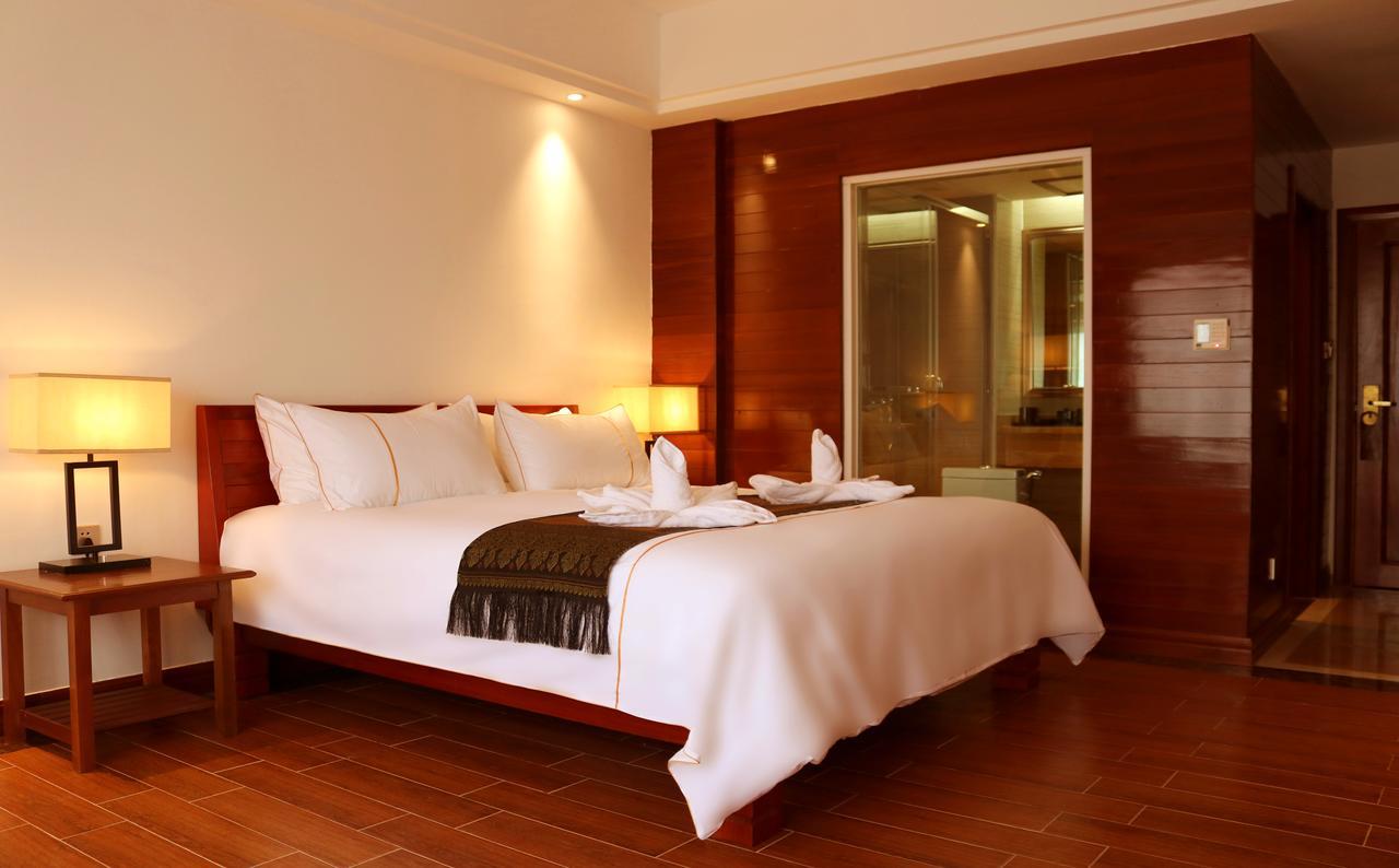 Chang Palace Vientiane Esterno foto